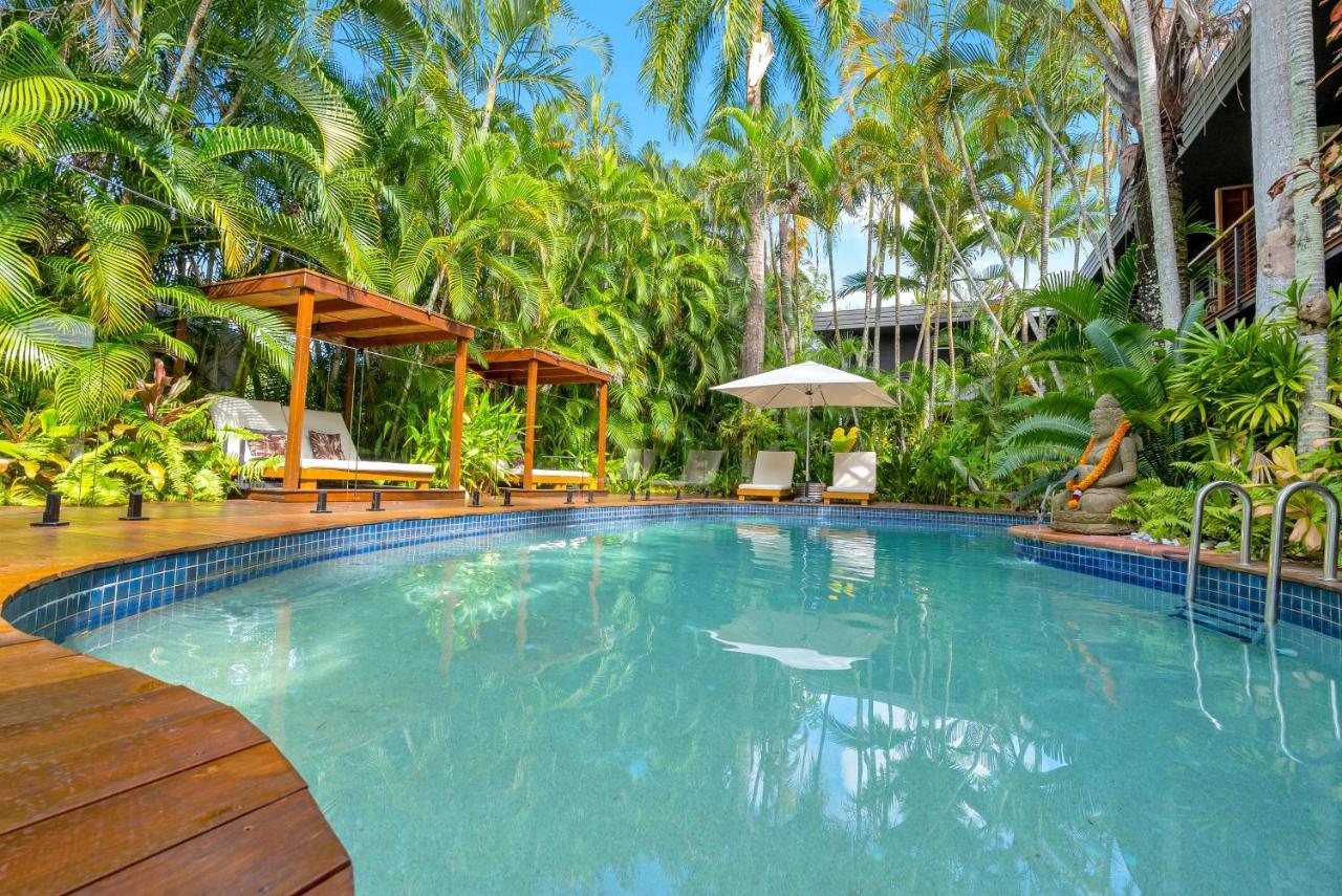 The Palms At Palm Cove Aparthotel Exterior foto