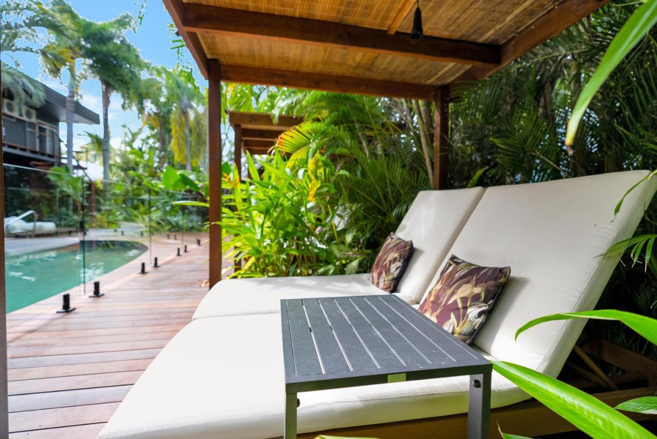 The Palms At Palm Cove Aparthotel Exterior foto