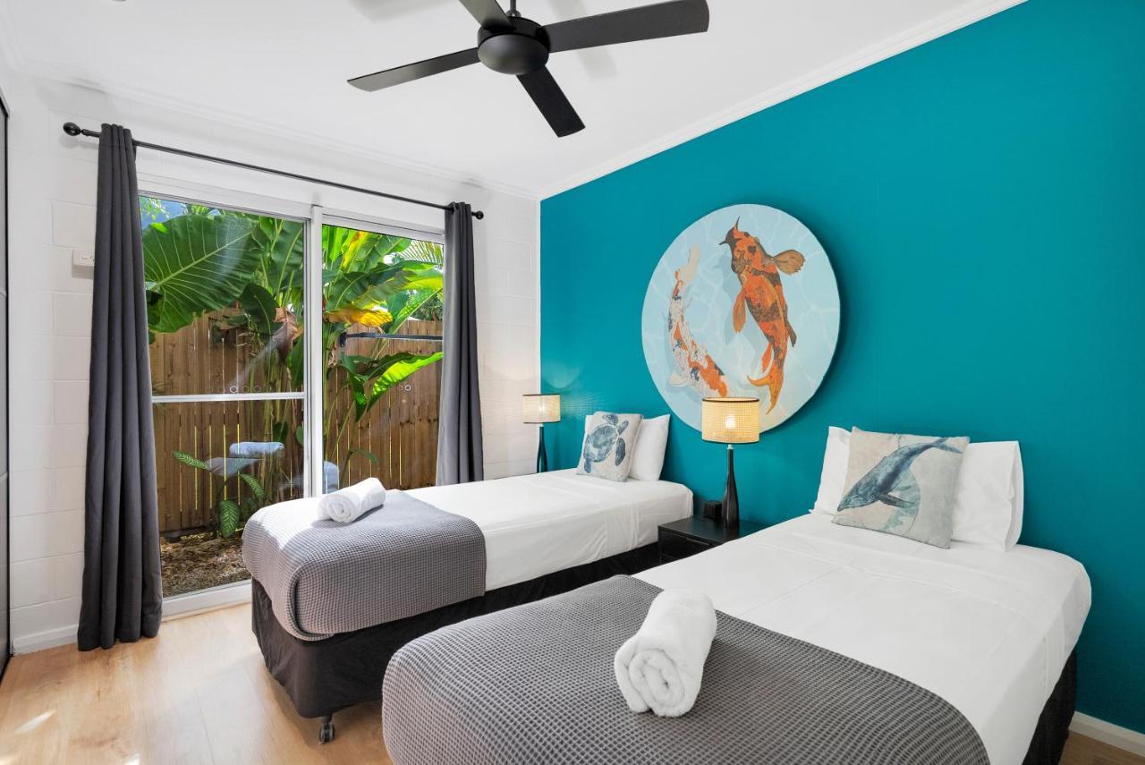 The Palms At Palm Cove Aparthotel Exterior foto